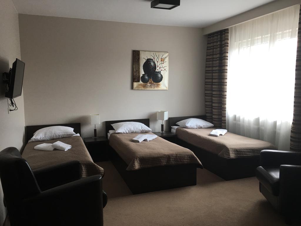 Hotel Zajazd Mazowsze Slupno Esterno foto